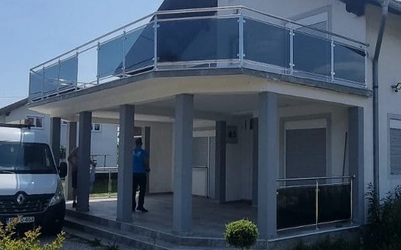 alu dvizac- staklene ograde